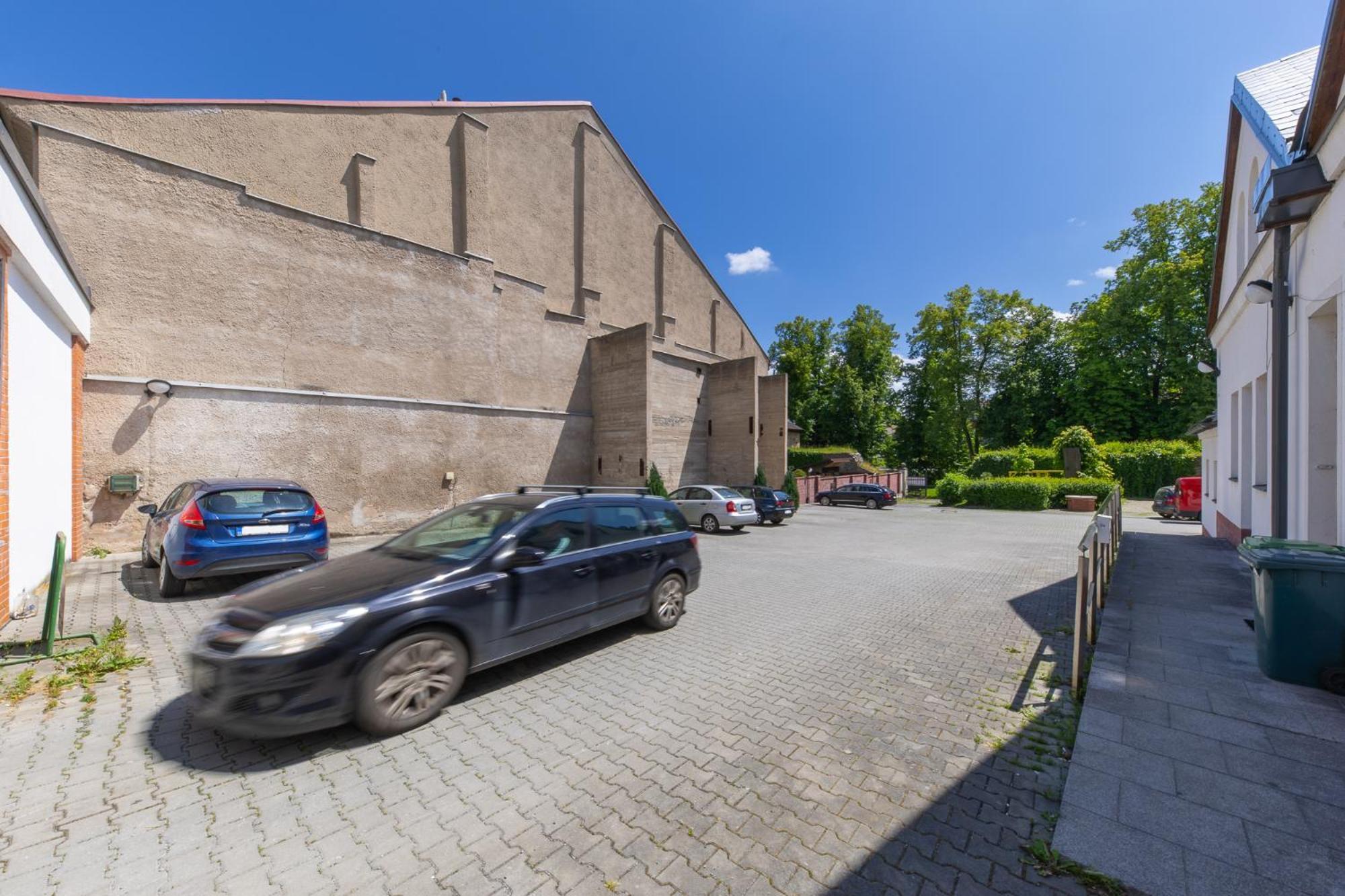 Hotel Pivovar Policka Exterior photo
