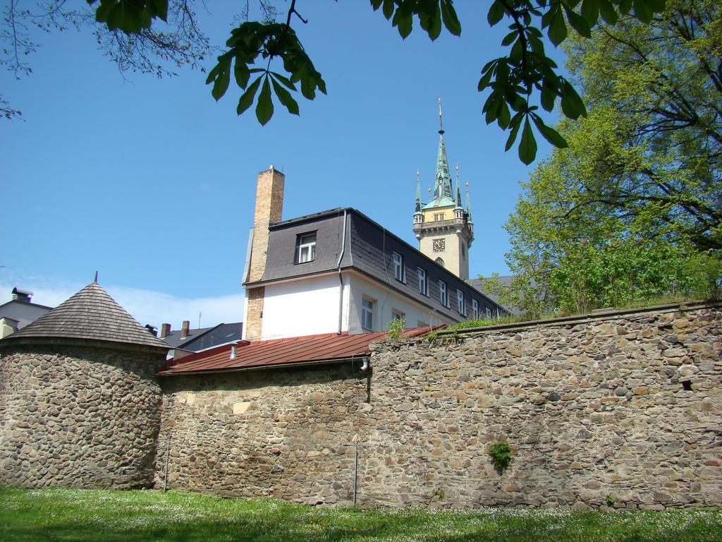 Hotel Pivovar Policka Exterior photo